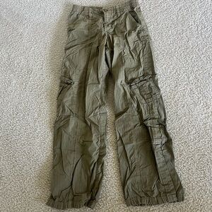 Green Urban Outfitters Cargo Pants Size M